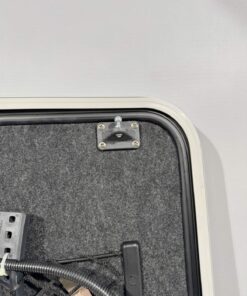 Hymer Serviceklappe 1040x1288mm weiß elektrisch – Bild 13