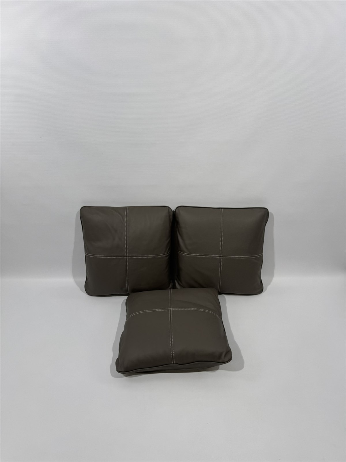 Eura Mobil Echtleder Kissen graubraun 45x45cm 3er Set
