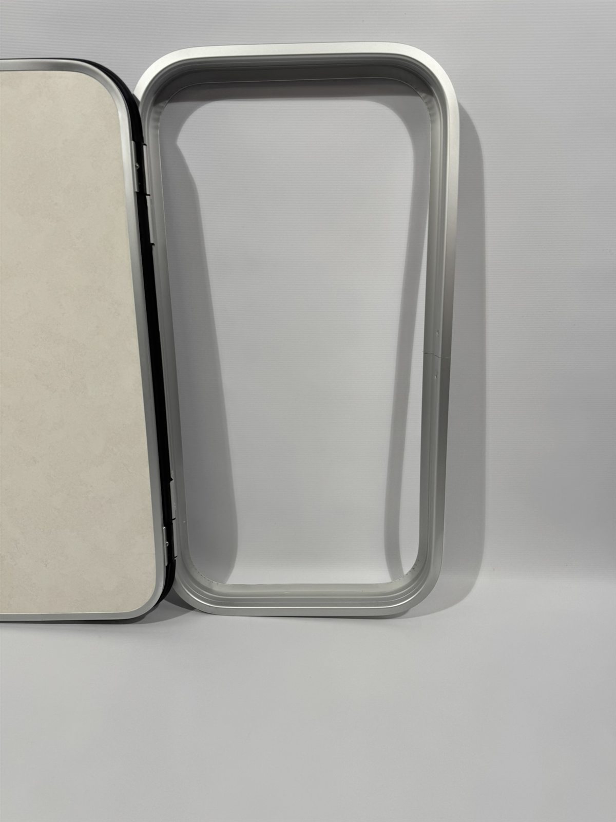 Serviceklappe / Stauraumklappe 420x800mm grau/silber - Bild 6